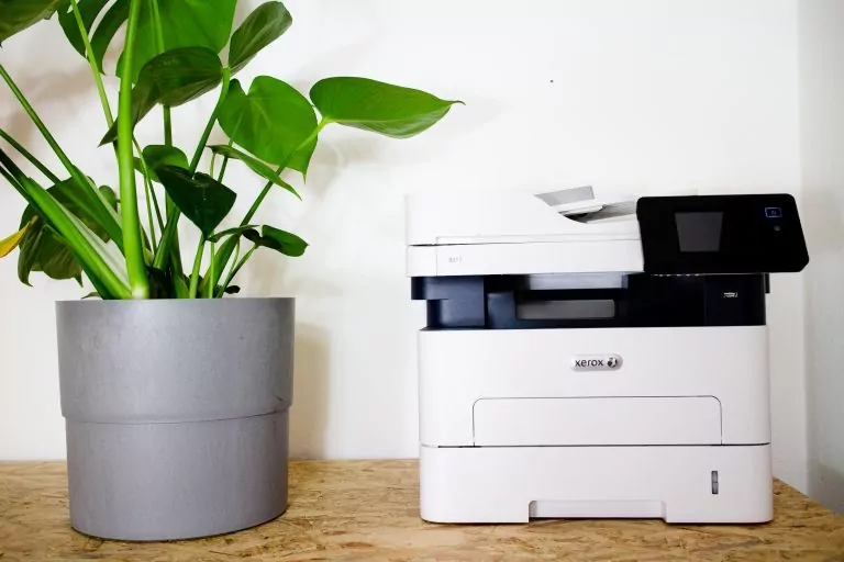 Escáner e impresora a disposición de los socios